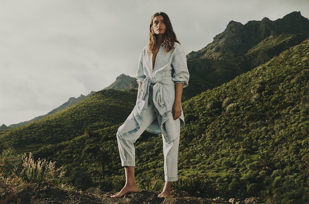 EL 100% DE LA NUEVA COLECCIÓN DENIM DE MANGO TIENE PROPIEDADES SOSTENIBLES.