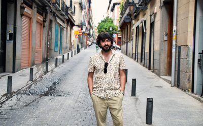 Constantino Molina: “Al llegar a Madrid parecía venir de otro planeta, la gente de la cultura no suele vendimiar mucho”