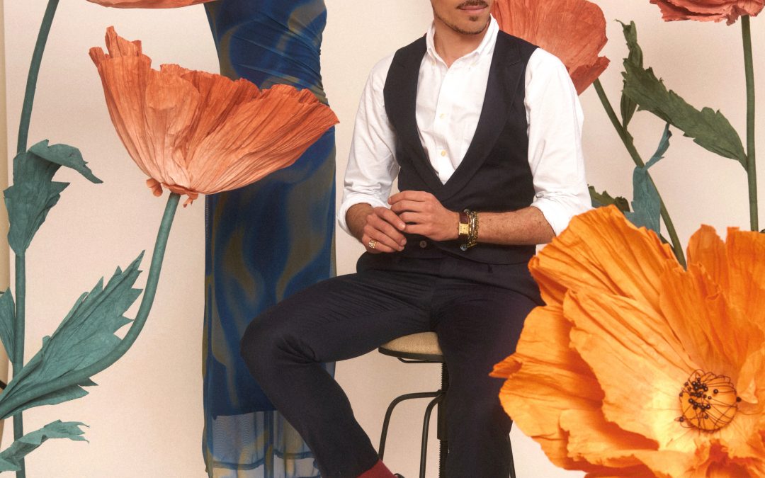 Juan Avellaneda para See Iou: Una Colaboración Repleta de Color y Estampados Florales