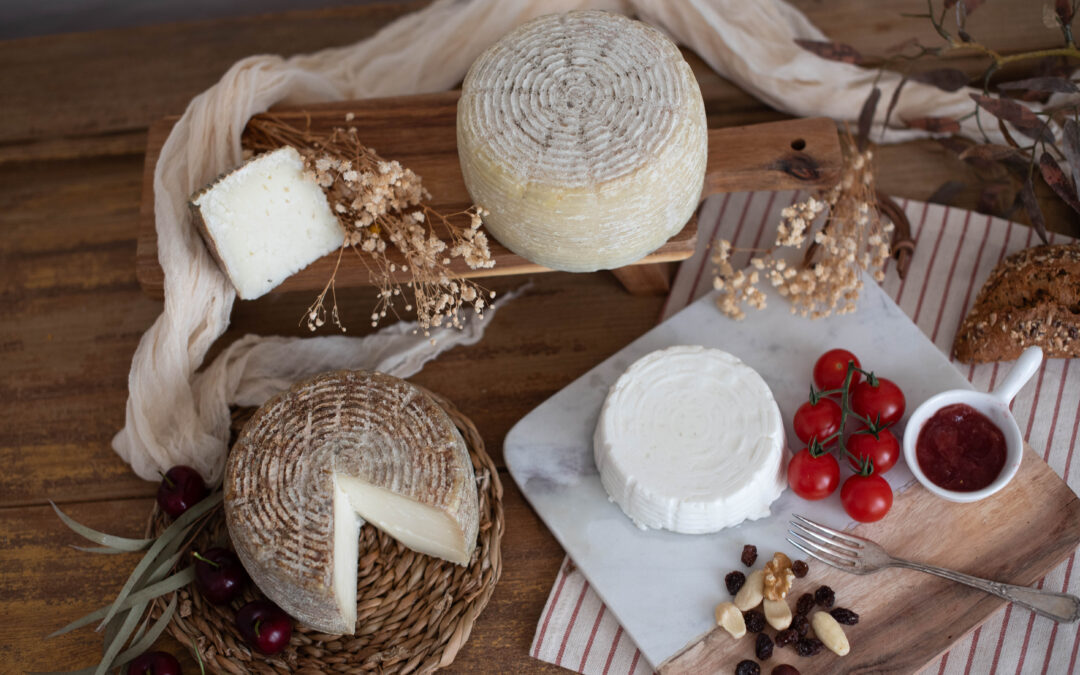 Queso Camerano, un delicado queso en las mesas navideñas que rinde homenaje a los pequeños ganaderos