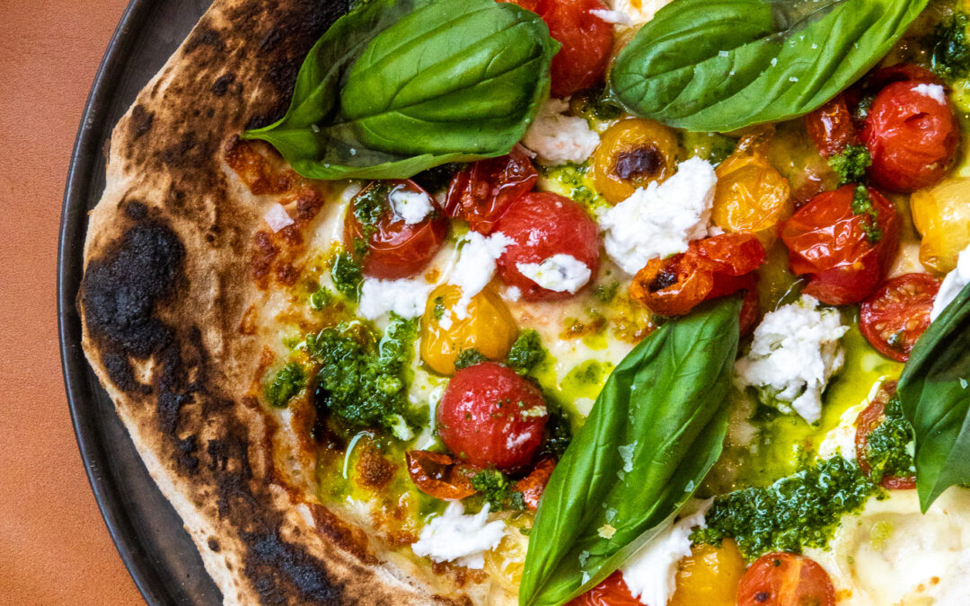 LAMUCCA TIENE EL PLAN PERFECTO: PELI, MANTA… ¡Y PIZZAS DE AUTOR!