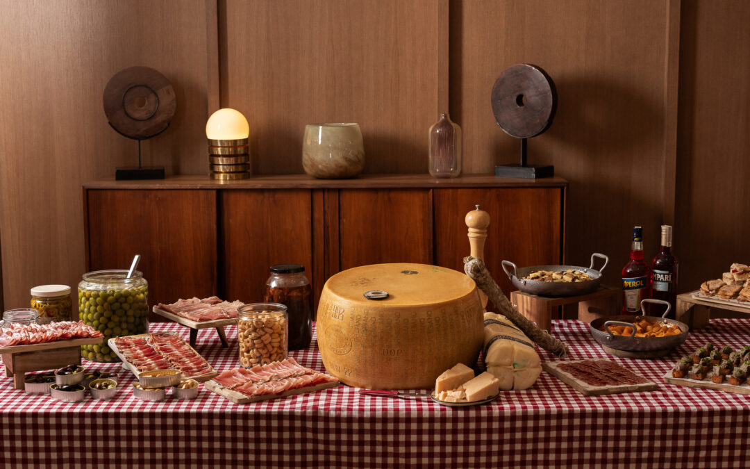 REGINA INSTAURA EL CLÁSICO APERITIVO ITALIANO, PERFECTO PARA UNA TARDE PIÙ APPETITOSA