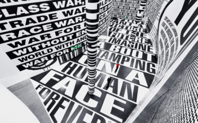 LA ARTISTA CONCEPTUAL BARBARA KRUGER PRESENTA SU PRIMERA RETROSPECTIVA EN ESPAÑA