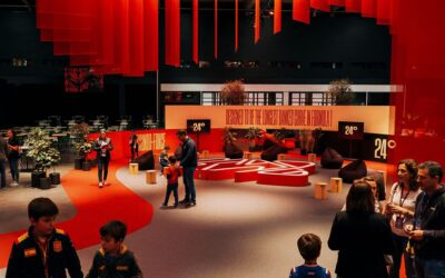 Las últimas plazas de MADRING en la recta principal:La emoción del podio y la gastronomía de Paco Ronceroen Podium Stand Official Hospitality